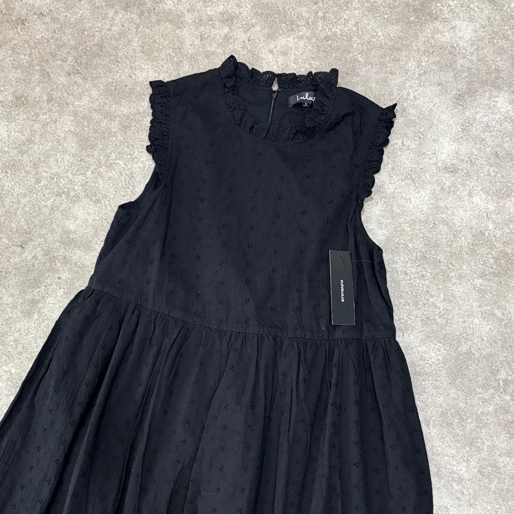 Lulus Black embroidered midi dress